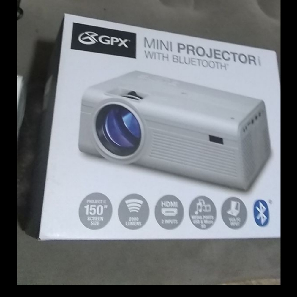 Gpx home theater projector